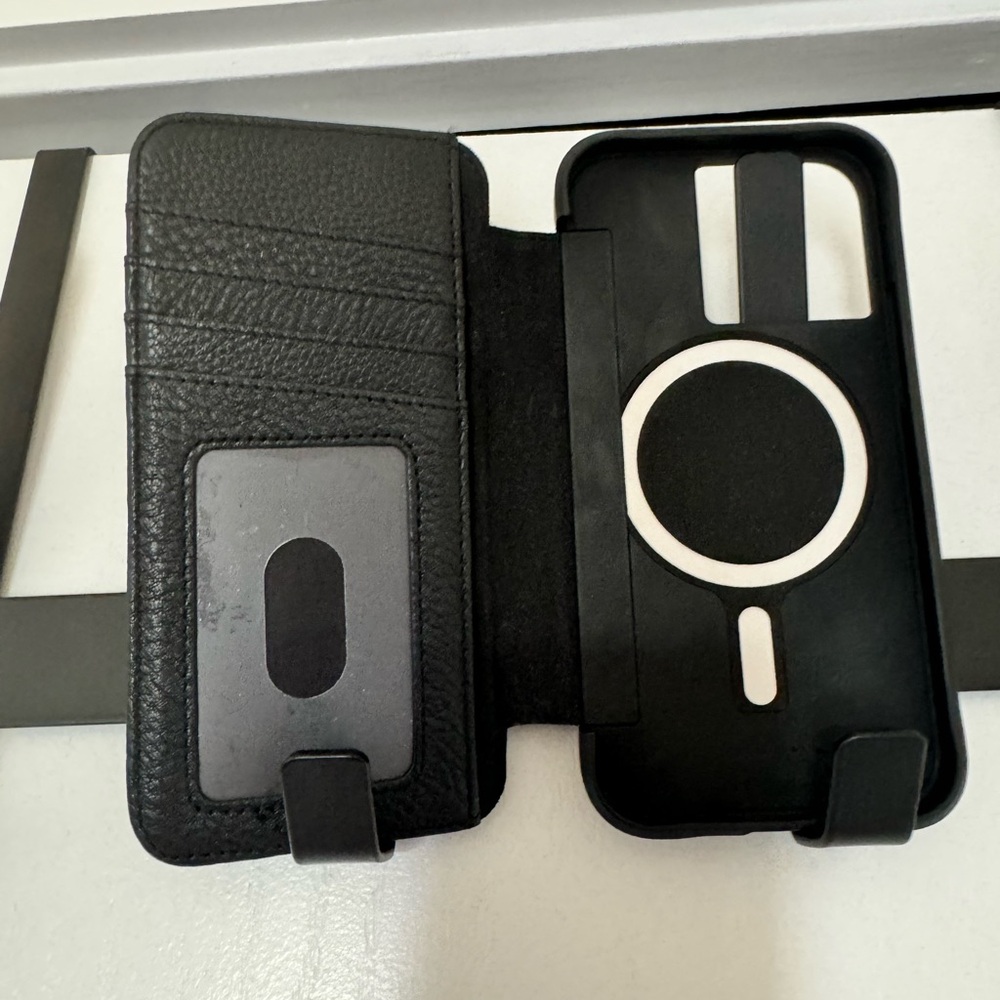 Case-Mate Wallet Folio iPhone 13 Pro Case